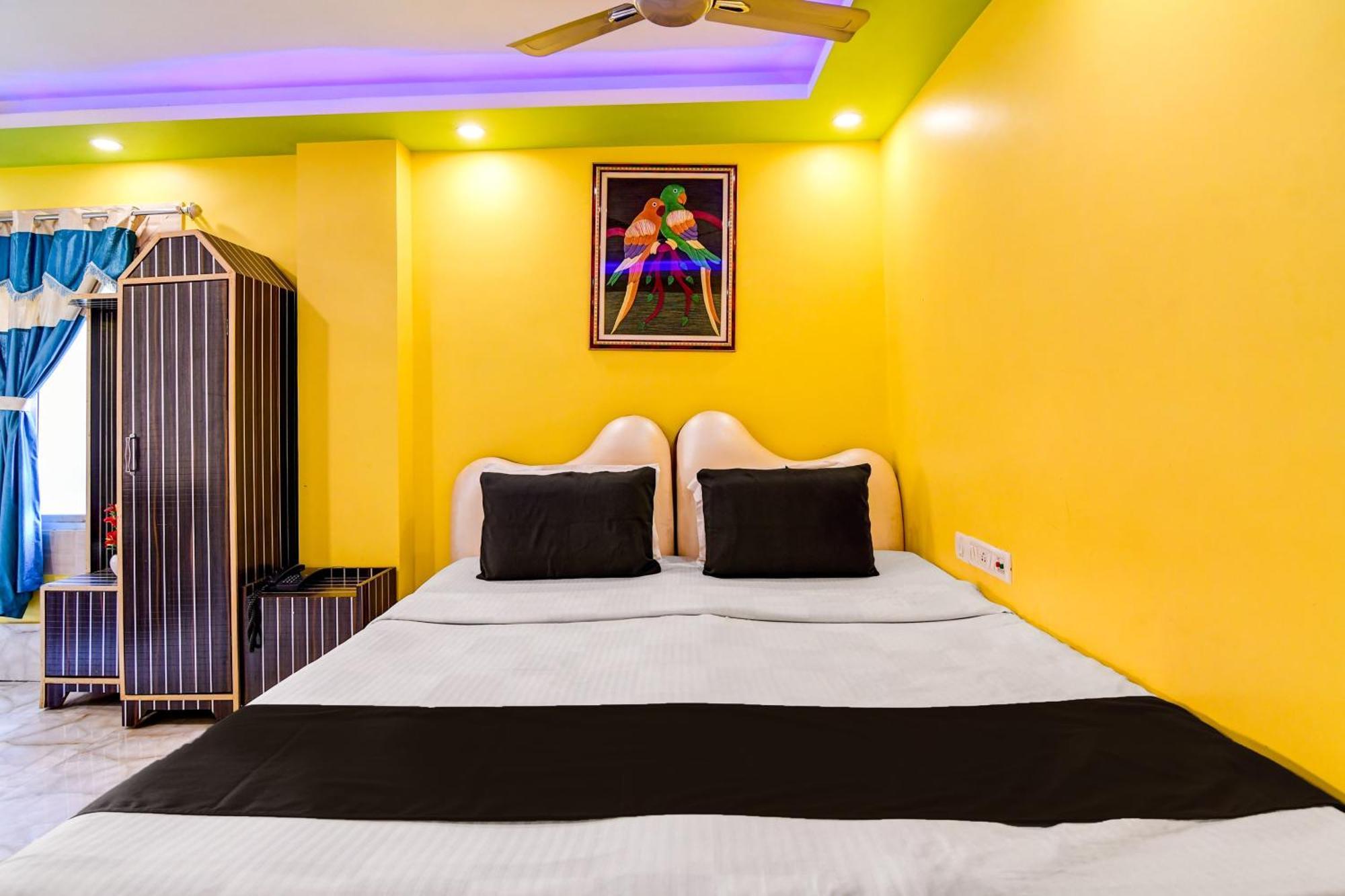 Super Collection O Raj Guest House Near Kolkata Airport Gauripur  外观 照片