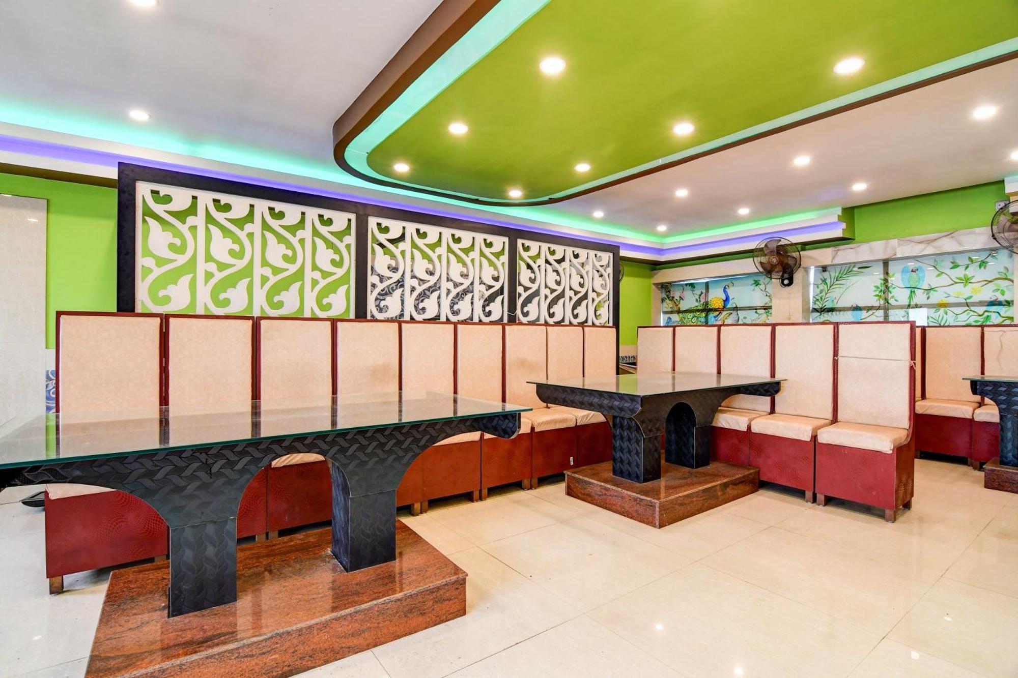 Super Collection O Raj Guest House Near Kolkata Airport Gauripur  外观 照片