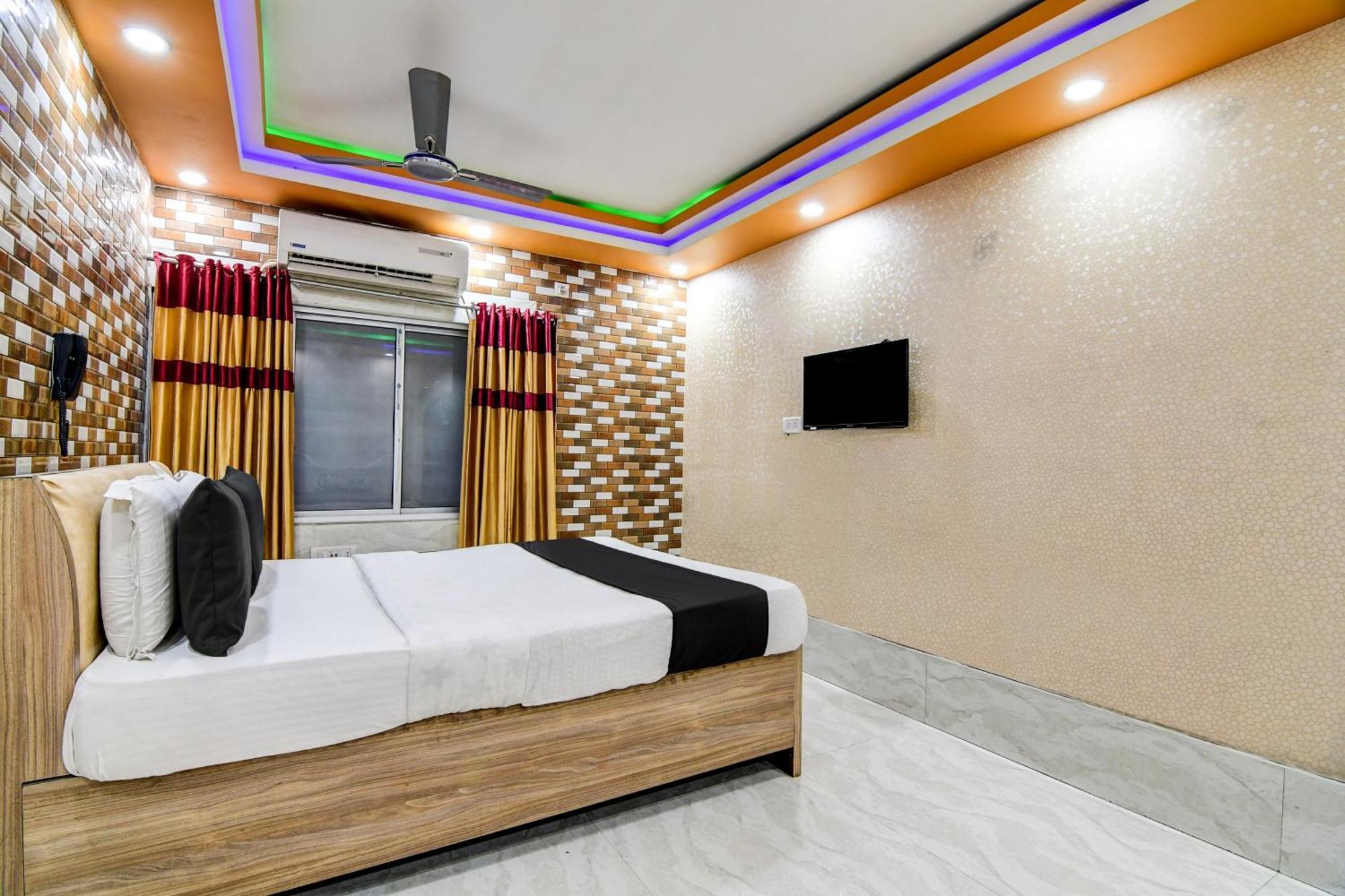 Super Collection O Raj Guest House Near Kolkata Airport Gauripur  外观 照片