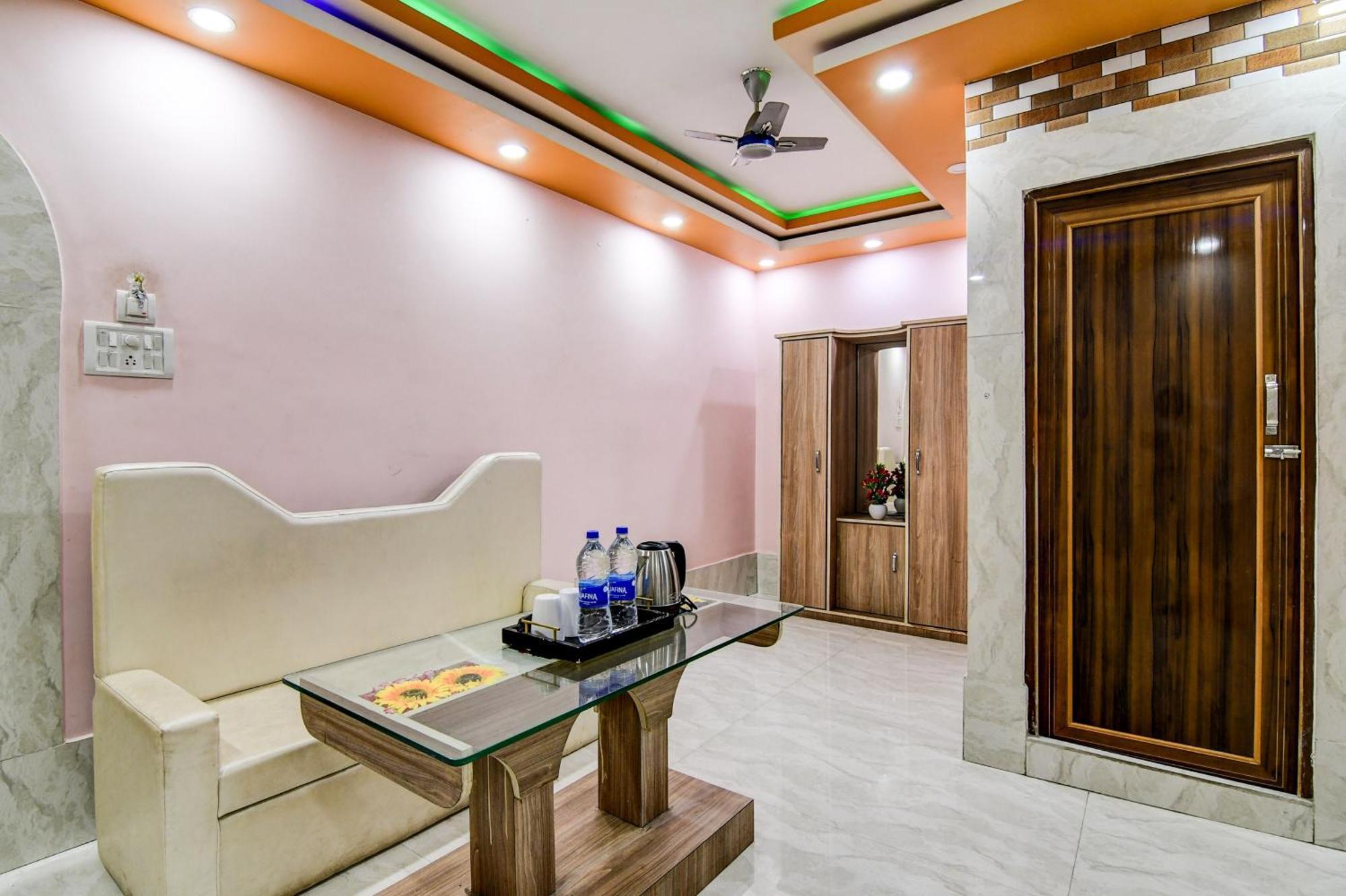 Super Collection O Raj Guest House Near Kolkata Airport Gauripur  外观 照片