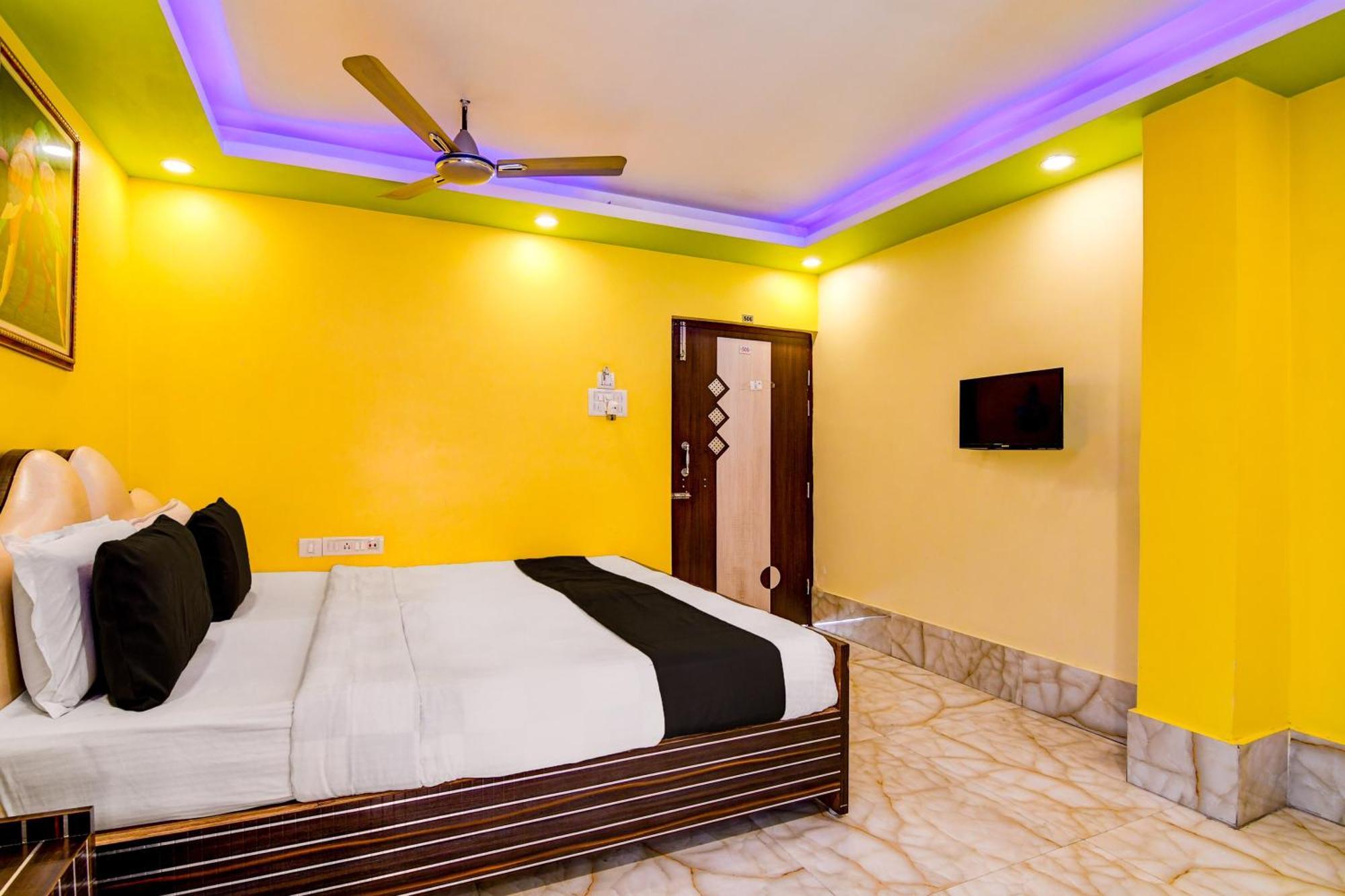 Super Collection O Raj Guest House Near Kolkata Airport Gauripur  外观 照片